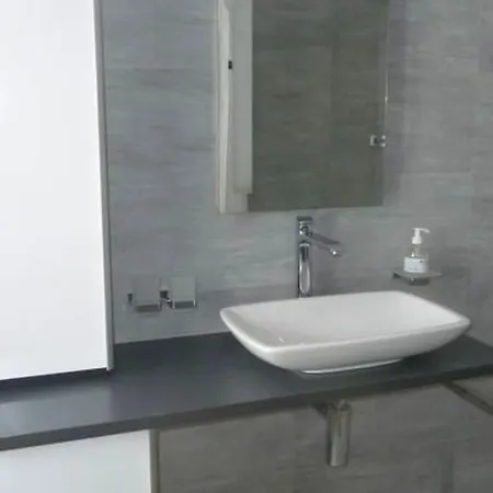 Adora Appartement