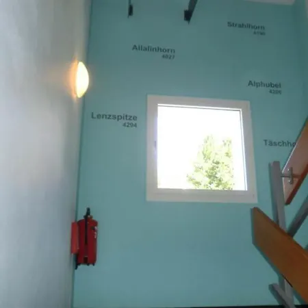 Adora Appartement *